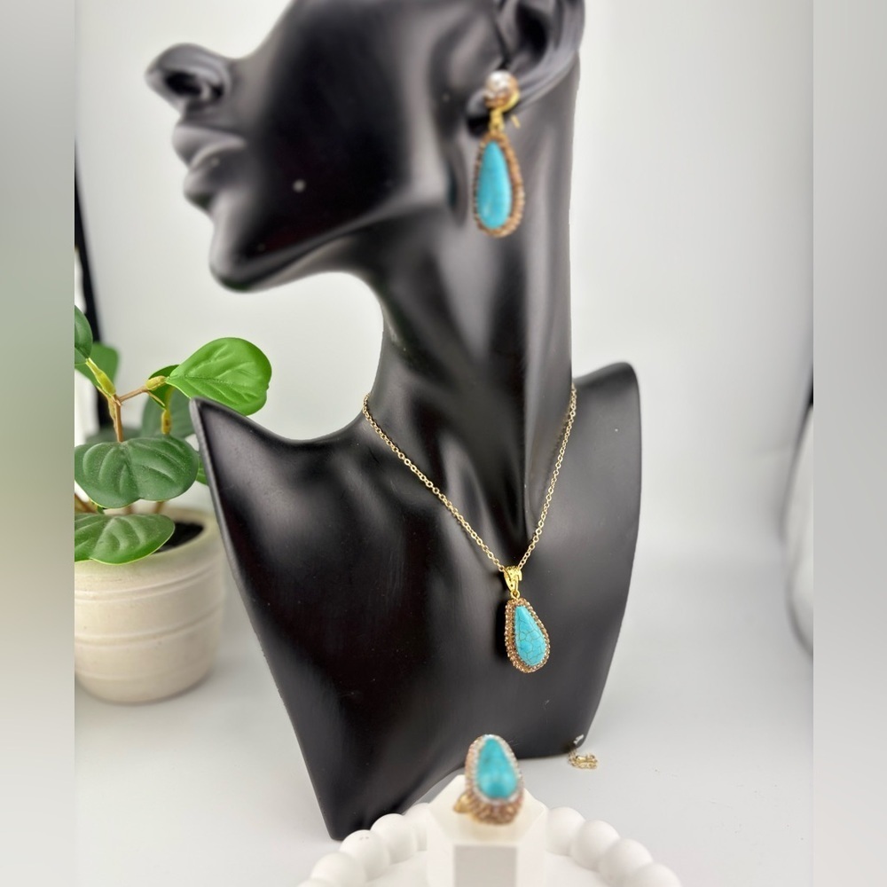 Turquoise Teardrop Jewelry Set โ Necklace, Earrings & Ring - Picture 4 of 15